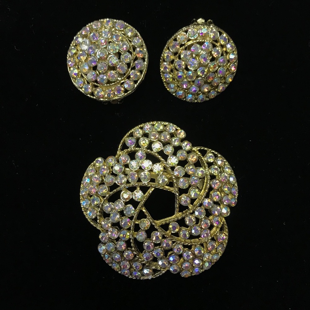 Weiss Aurora Borealis Brooch & Earrings